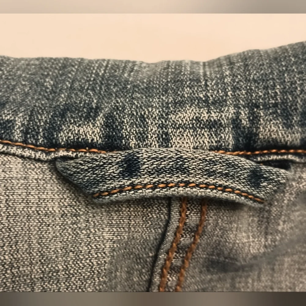 Levis denim jacket - Picture 10 of 12